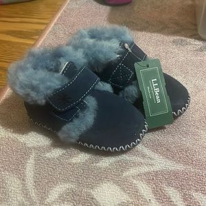 LL Bean toddler slippers